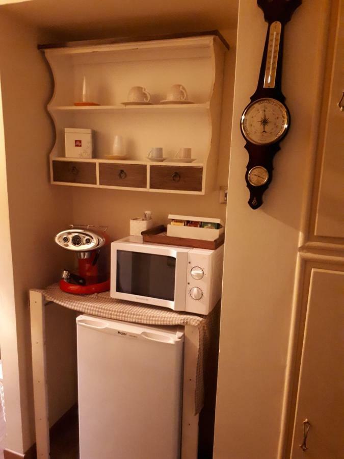 Room Felicia Trieste Exteriör bild